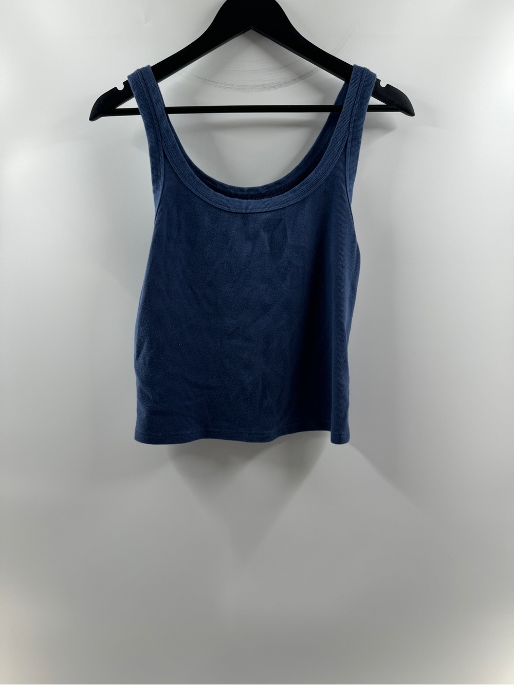 American Eagle Navy Blue Ribbed Scoop Neck Tank Top – Women’s Large